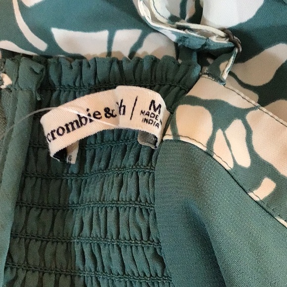 Abercrombie and Fitch Green and White Floral Dress - Picture 5 of 6